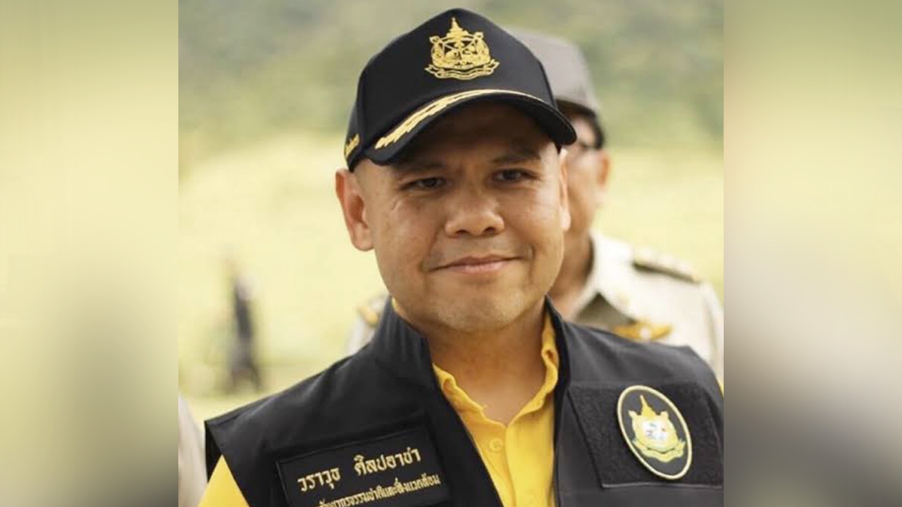 รมว.ทส.สั่งเข้ม นักท่องเที่ยว ทำลายปะการัง เหตุนั่งถ่ายภาพบนซากเรือ  