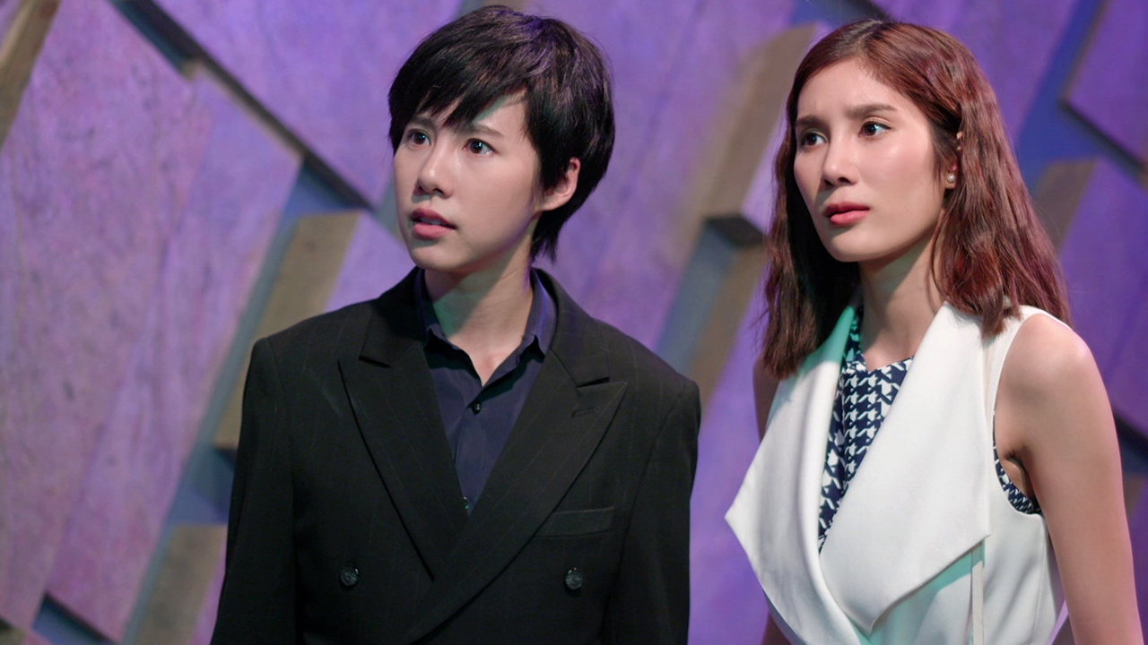 "เอสเธอร์" โชว์แมน สาวหมัดชก "เฟรม" หน้าหงายใน "เล่ห์เกมรัก"