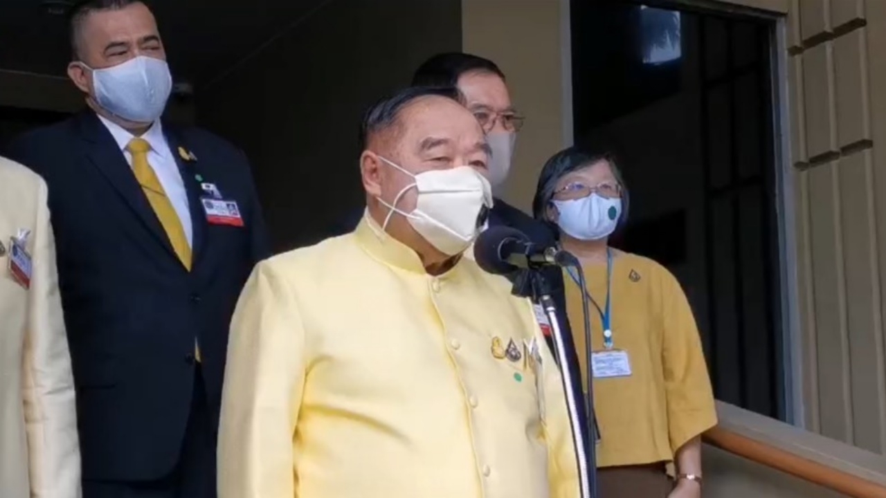 "บิ๊กป้อม" เผยกำจัดวัชพืชเกินเป้า เกือบ 5 แสนตัน รองรับน้ำหลากปี 63