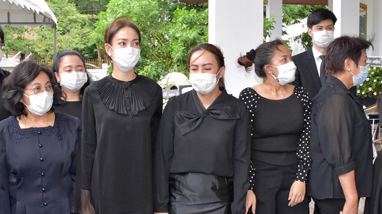 สูญเสียพ่อ