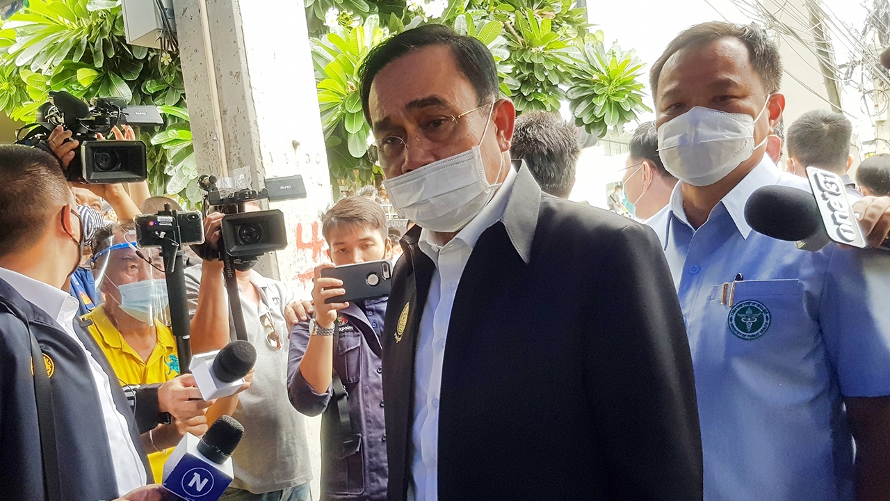 "บิ๊กตู่" ไม่รู้-ไม่เห็น "ก๊วนสมคิด" ยื่นไขก๊อกพ้น รมต.