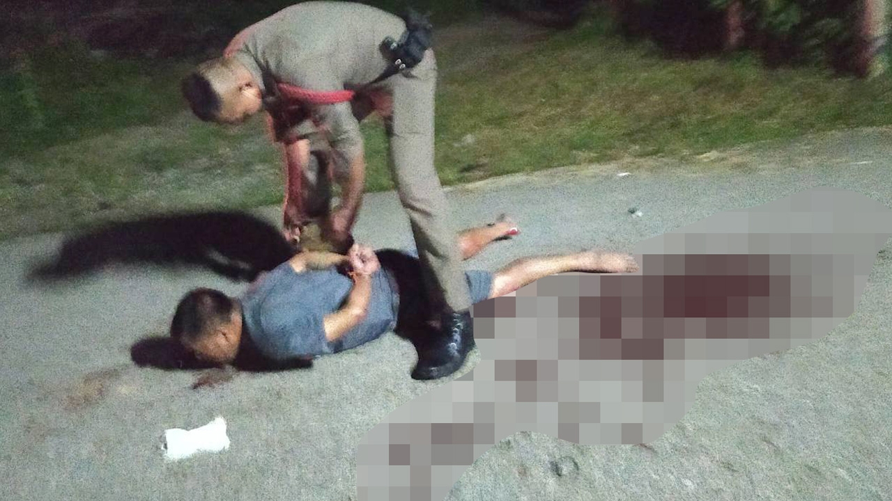 หนุ่มคลั่ง ฟันชาวบ้าน-ตร.เจ็บ 4 โดนยิงขาสิ้นฤทธิ์ เมียเผยป่วยซึมเศร้า