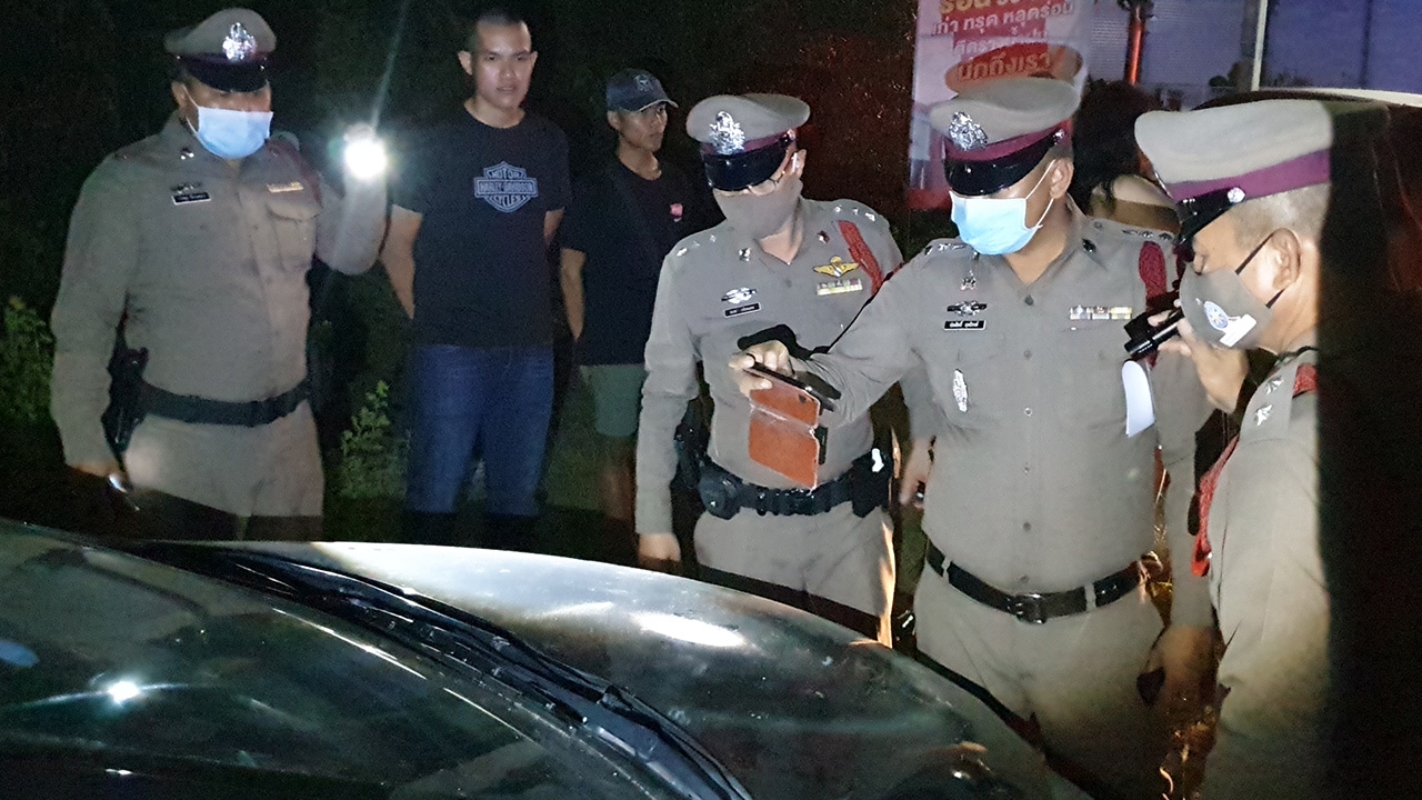 ดวลปืนสนั่นหน้าผับกลางเมืองประจวบฯ เจ็บ 2 พบคนถูกยิงต้อง 2 คดีฆ่าคนตาย