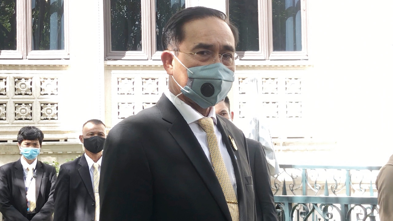 “ประยุทธ์” ยันไม่มี VIP ยอมรับคนมากมีหลุดรอด ย้ำ เข้าไทยต้องกักตัว