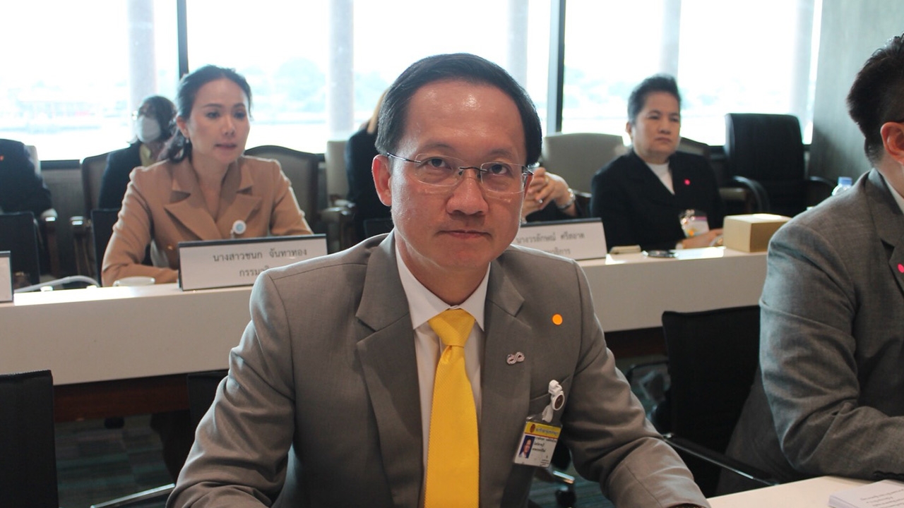 รองโฆษก ปชป.วอนอย่าเชื่อผู้ยุยงหวังผลการเมือง ขอความสงบเดินหน้าประเทศ