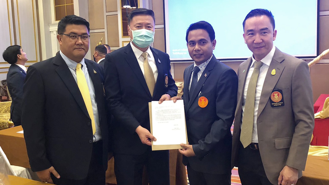 ประธาน กมธ.ตำรวจ รับหนังสือร้อง ปรับขึ้นเบี้ยเสี่ยงภัย ตร.ชายแดนใต้  