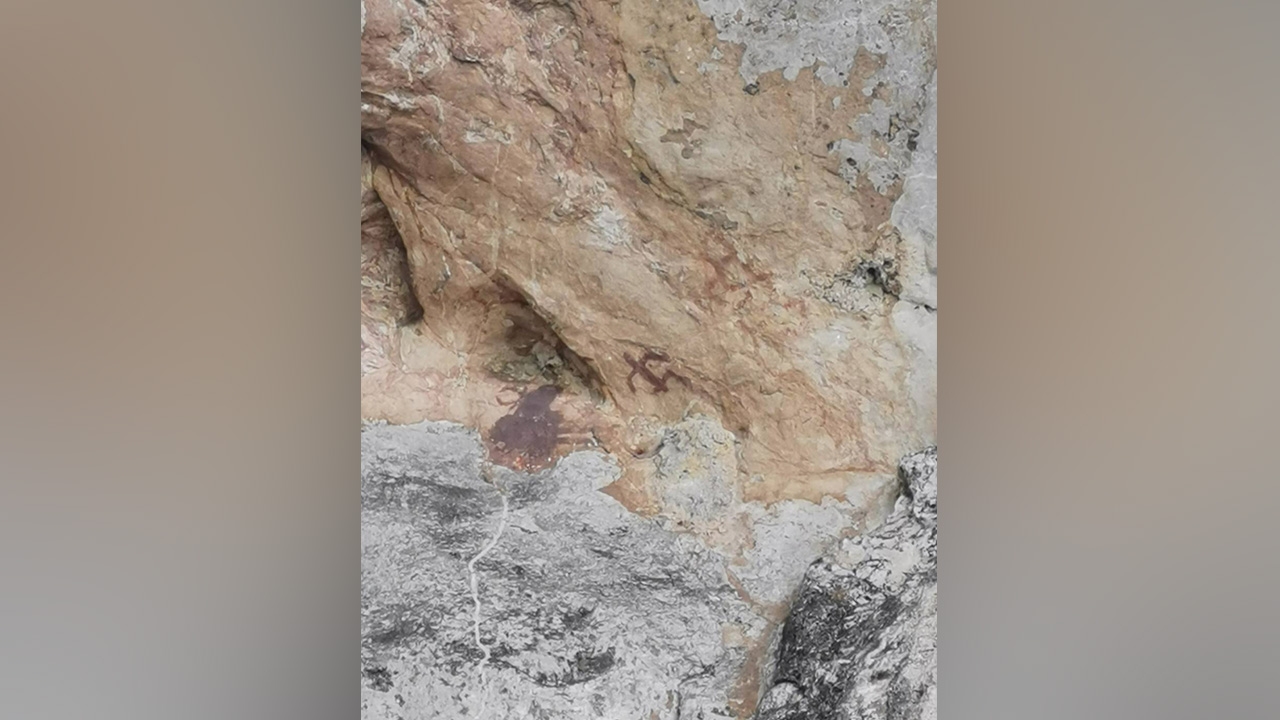 พบภาพเขียนสีโบราณชุดใหม่ใน อช.อ่าวพังงา คาดอายุมากว่า 3,000 ปี