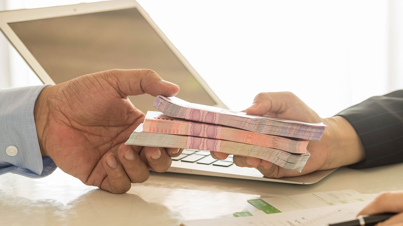 ธปท.ยอมยืดหนี้ถึงสิ้นปี 64 อุ้มลูกหนี้ 12.8 ล้านคนสู้โควิด