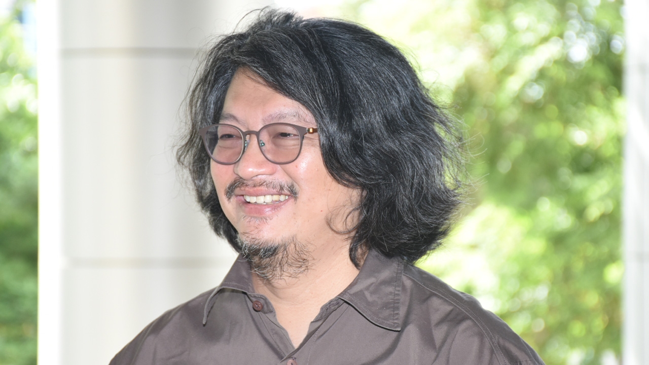 ยกฟ้อง “บก.ลายจุด” ชู 3 นิ้วต้านคสช. ไม่ถึงกับปลุกปั่นให้เกิดความไม่สงบ