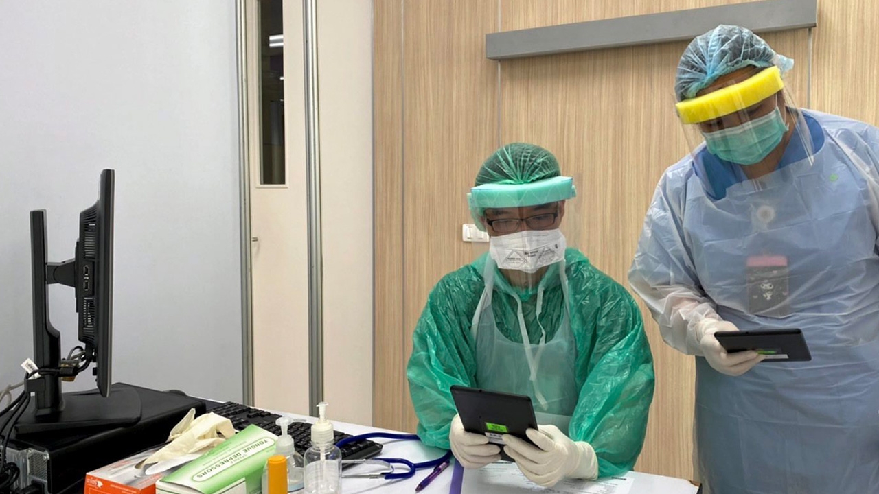 ศิริราช เปิดบริการผู้ป่วยนอกแบบใหม่ พบหมอง่าย แค่ปลายนิ้ว