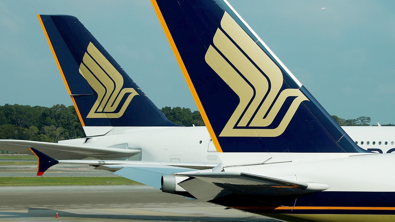 โควิดทำพิษ ‘สิงคโปร์ แอร์ไลน์ส’ ขาดทุนครั้งแรกในรอบ 48 ปี