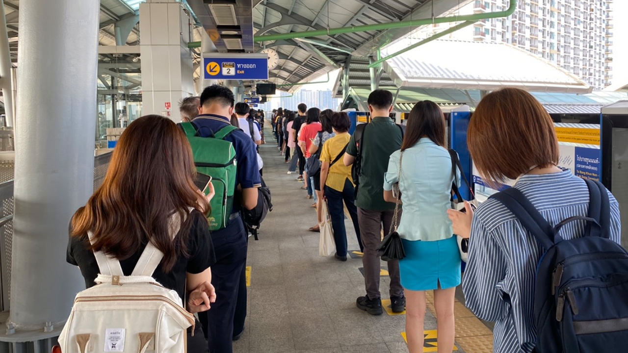 MRT-BTS ขยายเวลารับเคอร์ฟิว ปิดให้บริการ 22.30 น. เริ่ม 17 พ.ค.นี้