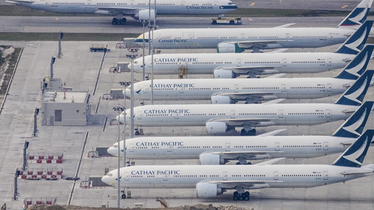 คาเธ่ย์ แปซิฟิก-คาเธ่ย์ ดรากอนอ่วม พิษโควิดทำขาดทุน 4 เดือน 1.8 หมื่นล้าน