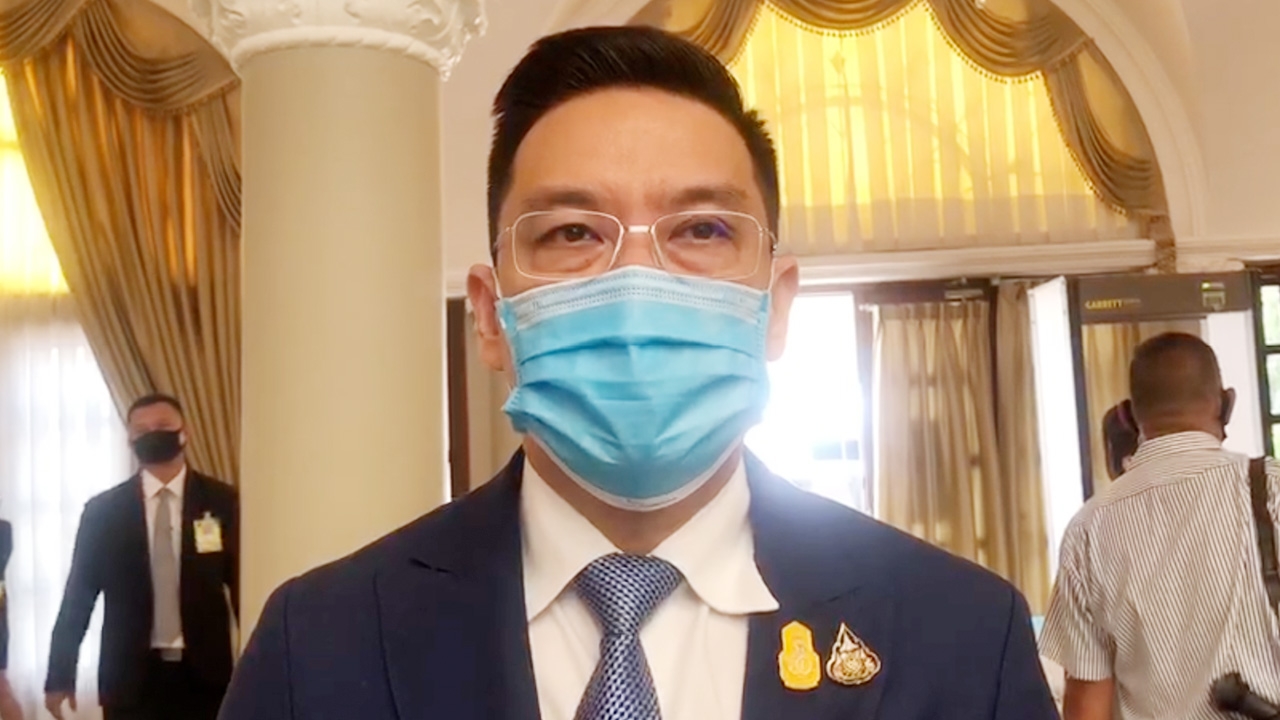 “พุทธิพงษ์” ชี้ เปลี่ยนหัวหน้าพรรคพลังประชารัฐ ต้องดูเสียงในที่ประชุมใหญ่