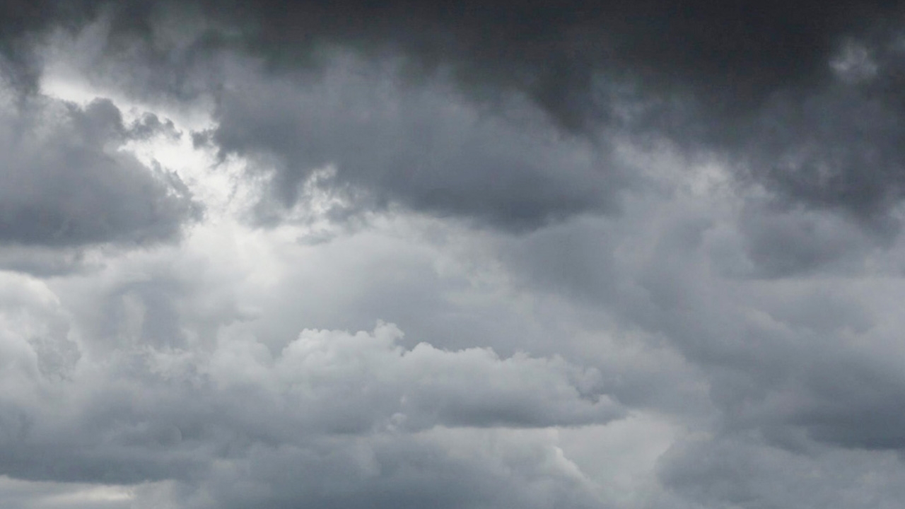 30 จว.ตอนบน "พายุฝนกระหน่ำ" ใต้ฝนตกต่อเนื่อง "อันดามัน" คลื่นลมแรง 