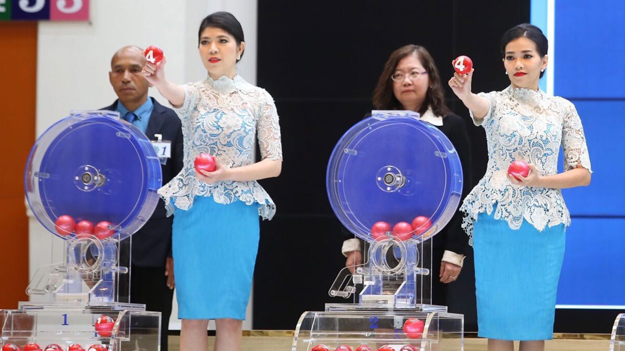 เปิด "สถิติหวยออกวันเสาร์" คอหวยยิ้มกว้างพบ "เลขเด็ด" 26 ออกซ้ำ 2 รอบ