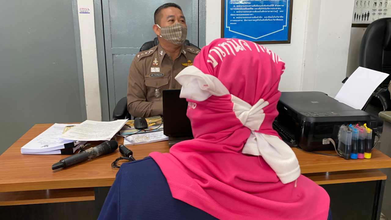 รวบหนุ่มกลัดมัน เพิ่งพ้นโทษ บุกงัดบ้านแม่ม่าย ปลุกปล้ำข่มขืน  