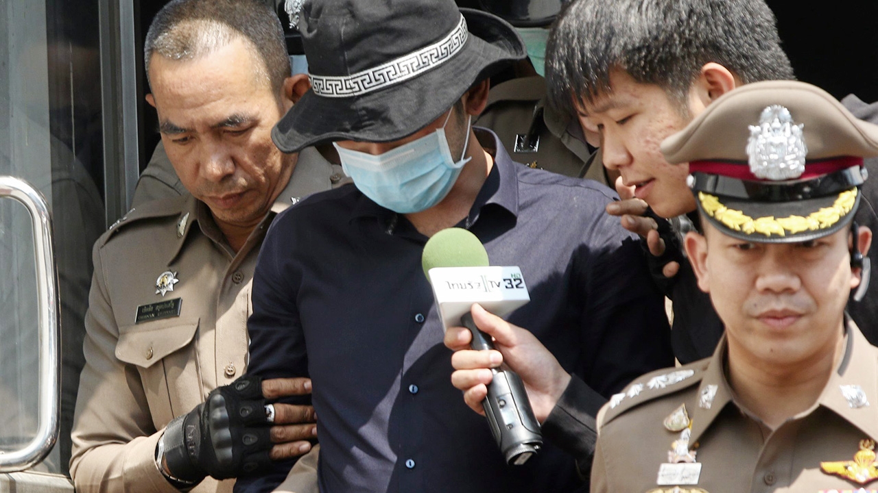 อัยการฟ้อง หนุ่มบุกยิงอดีตภรรยาตายในห้างดัง นัดสอบคำให้การ 14 พ.ค.63