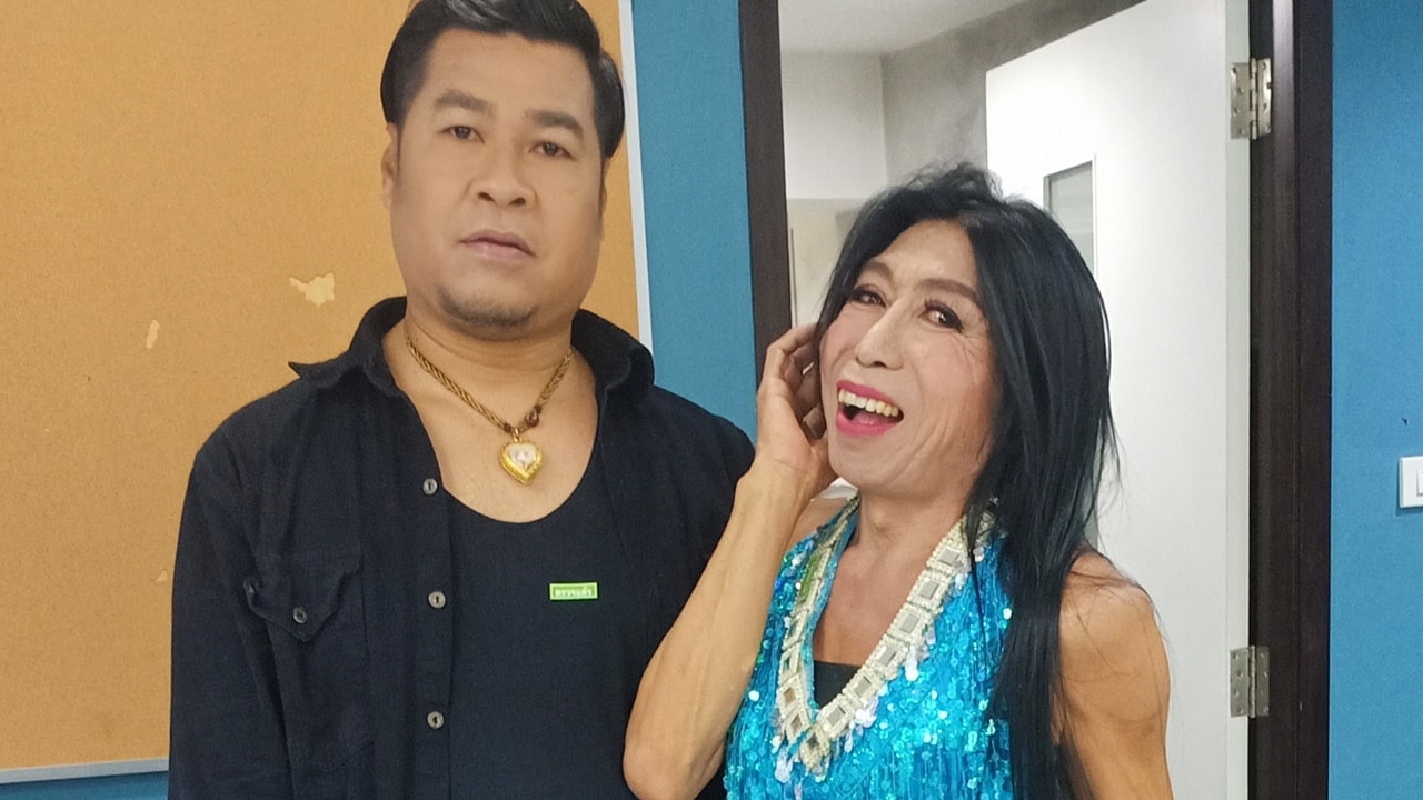 สิตางศุ์ บัวทอง เผยเคล็ดลับชีวิตคู่ รักกันยืนยงแบบไม่มีอะไรมากั้น