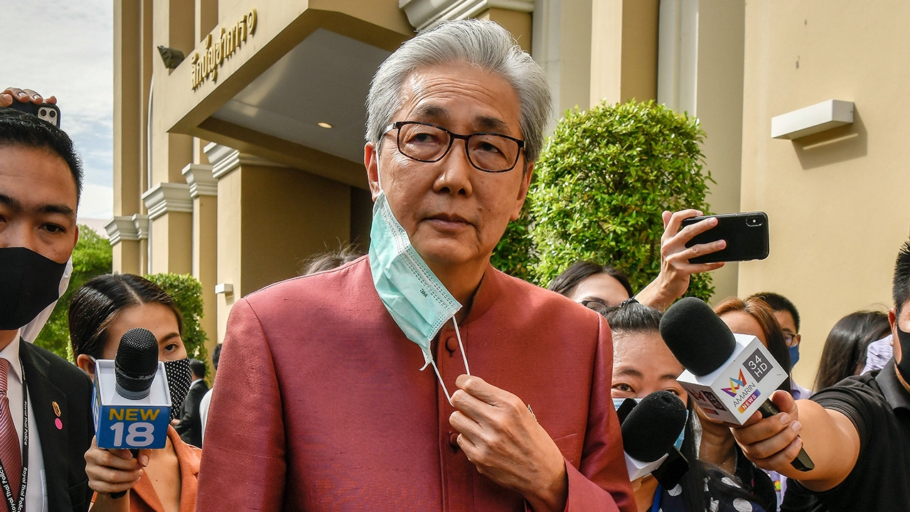 “สมคิด” เปรยน่าเสียดาย ชี้ ปัญหาพลังประชารัฐต้องคุยกันเองในพรรค