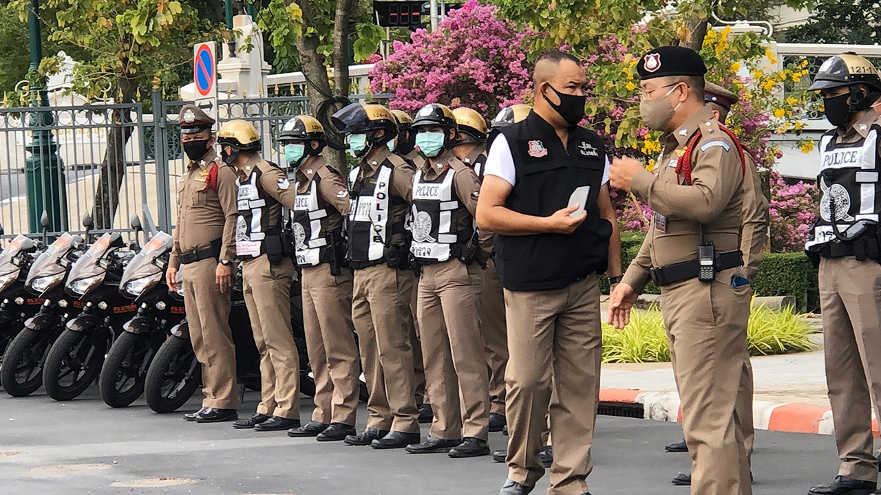 ทำเนียบฯ ตรึงกำลังจนท. เข้มทั้งวัน เฝ้าสกัดกลุ่มป่วน ครบ 6 ปีรัฐประหาร