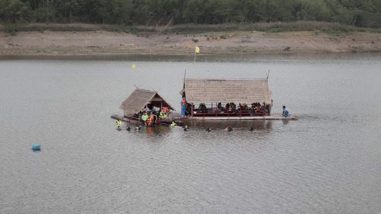 หนุ่มเลยวัย 15 เที่ยวแพในอ่างเก็บน้ำหมาน ว่ายน้ำไปหาเพื่อนแล้วจมน้ำตาย