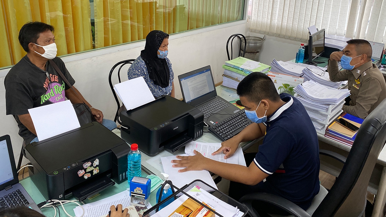 จ่อหมายจับแม่ค้าขนมจีบมรณะ หลังเรียกไม่มา พบเชื้อแบคทีเรียรุนแรง