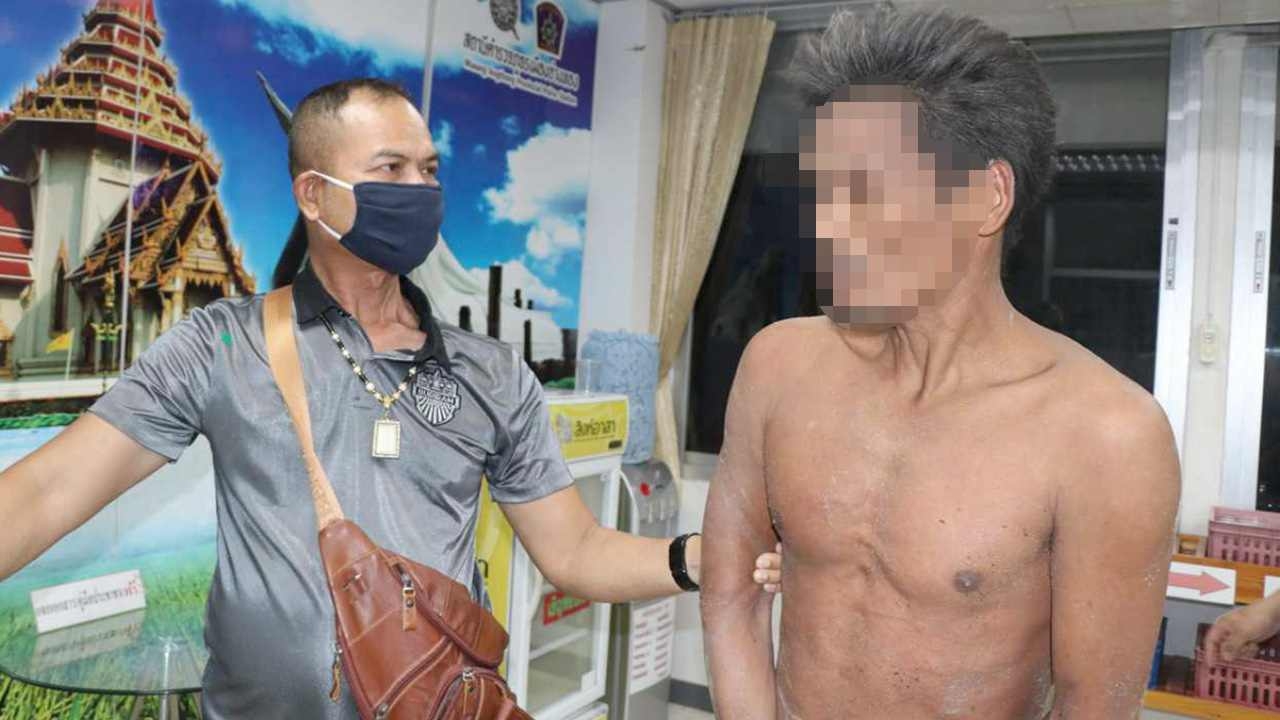 จับหนุ่มร่างยักษ์ ปล้ำสู้จนตร.หมดแรงสลบ ถึงโรงพัก อึแตกเหม็นหึ่ง