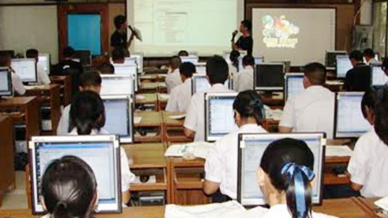 เรียนออนไลน์ช่วงโควิด-19 ต้องปรับตัว ไม่ใช่แค่ยืนสอนหน้าชั้นอย่างเดียว