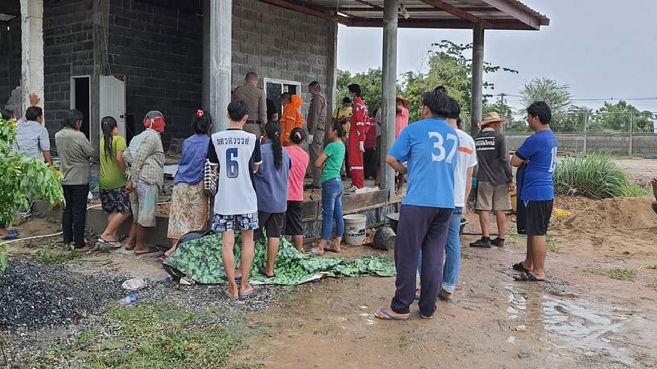 พายุถล่มที่นครสวรรค์ ลมแรงพัดกำแพงบ้านพัง ทับร่างผัวตายเมียบาดเจ็บ