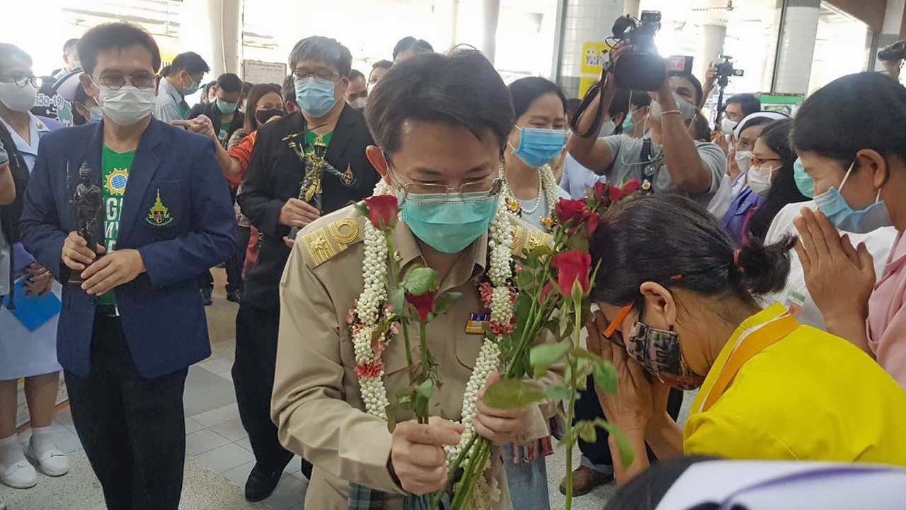 "อนุทิน" ลั่นไม่มีพวกพ้อง บังคับไม่ได้จัดต้อนรับ "หมอเกรียงศักดิ์"