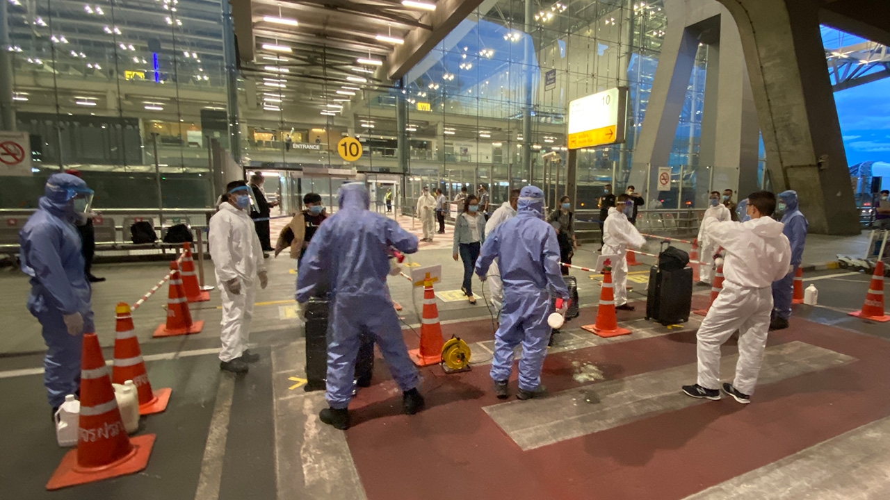 ตรวจเข้ม 417 คนจากเยอรมนี-ปากีสถาน-ออสเตรเลีย ถึงไทยแล้ว ไข้สูง 10 คน