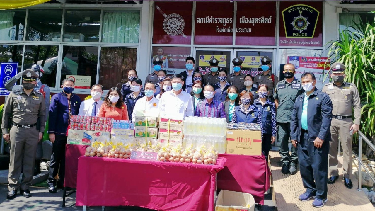 "พีระศักดิ์" เมินคำวิจารณ์ ส.ว.นำคณะลุยต่อ ช่วยชาวบ้านจากพิษโควิด