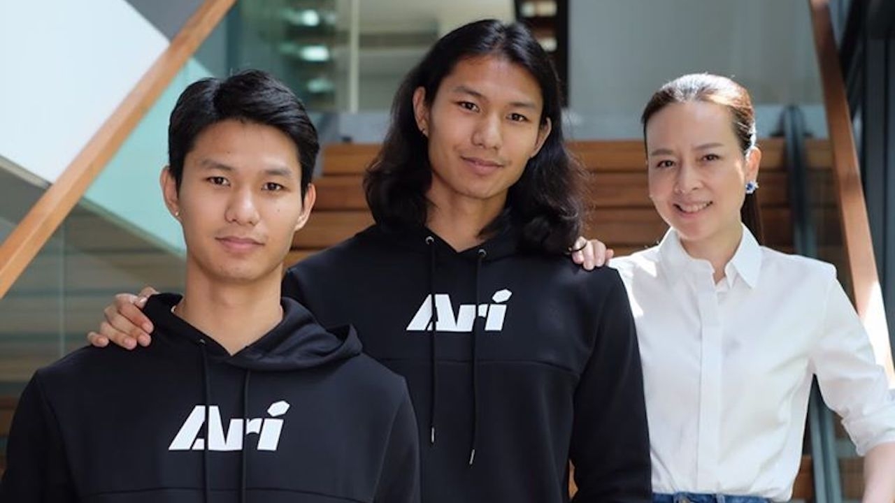 เชื่อแป้ง "ท่าเรือ" จ่อปาดหน้าปิดดีลคู่แฝด "อักษรศรี" 