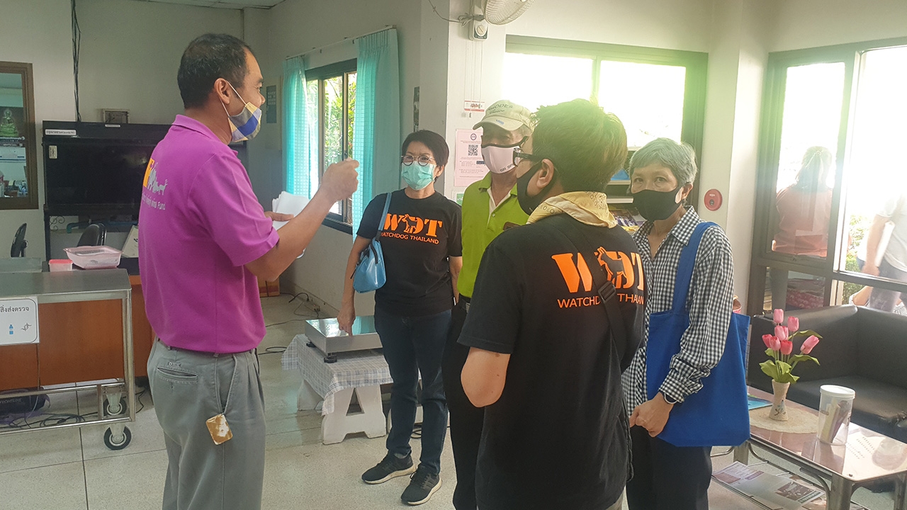 วอชด็อกไทยแลนด์ นำแฟนคลับ เตี้ย มช. ทวงถามผลชันสูตร จากคณะสัตวแพทย์ มช.