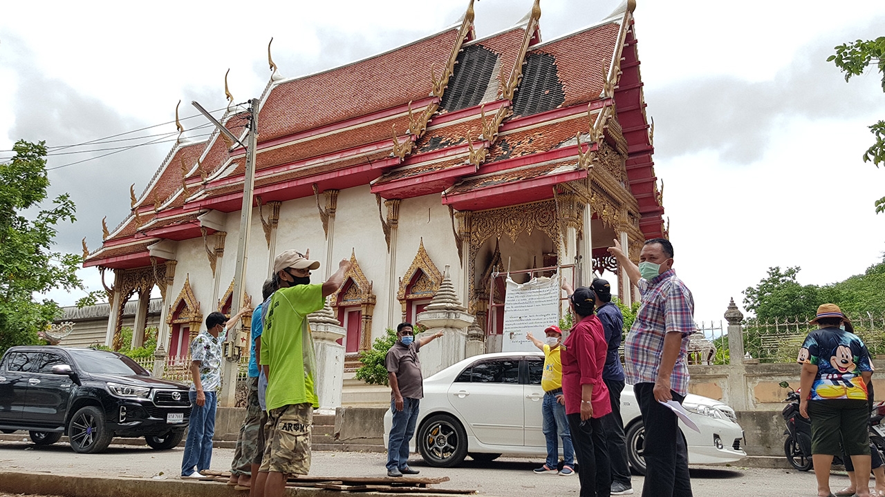 กลุ่มชาวบ้านเขาย้อย ร้องถอดเจ้าอาวาส  "วัดพระธาตุศิริชัย" ปมวัดทรุดโทรม