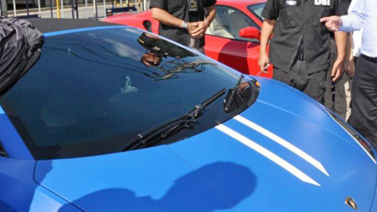 ศาลจำคุก 5 ปี เสี่ยนำเข้า “รถหรูเบนท์ลีย์” เลี่ยงภาษีเกือบ 2 ล้าน