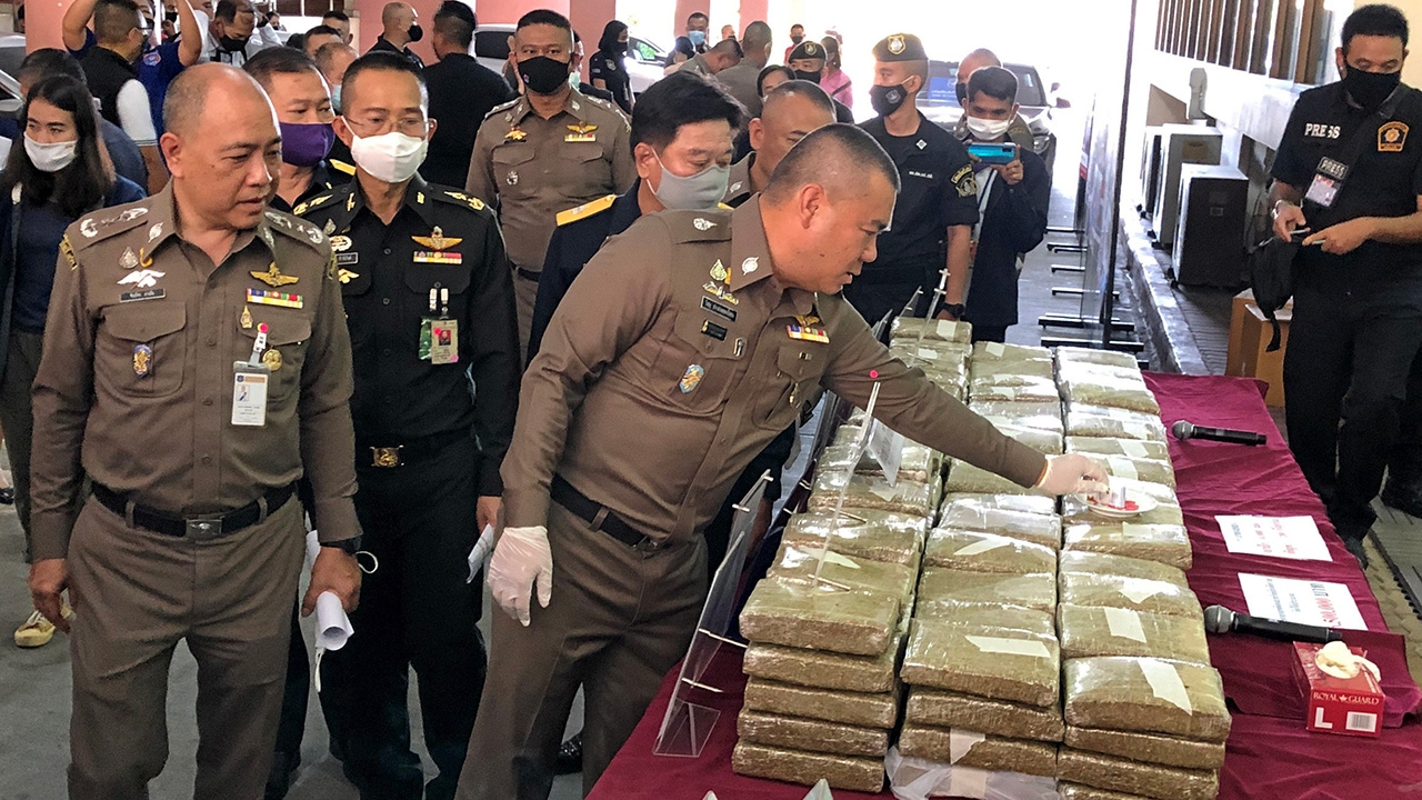 ลวงหญิงไทยส่งยาข้ามชาติ
