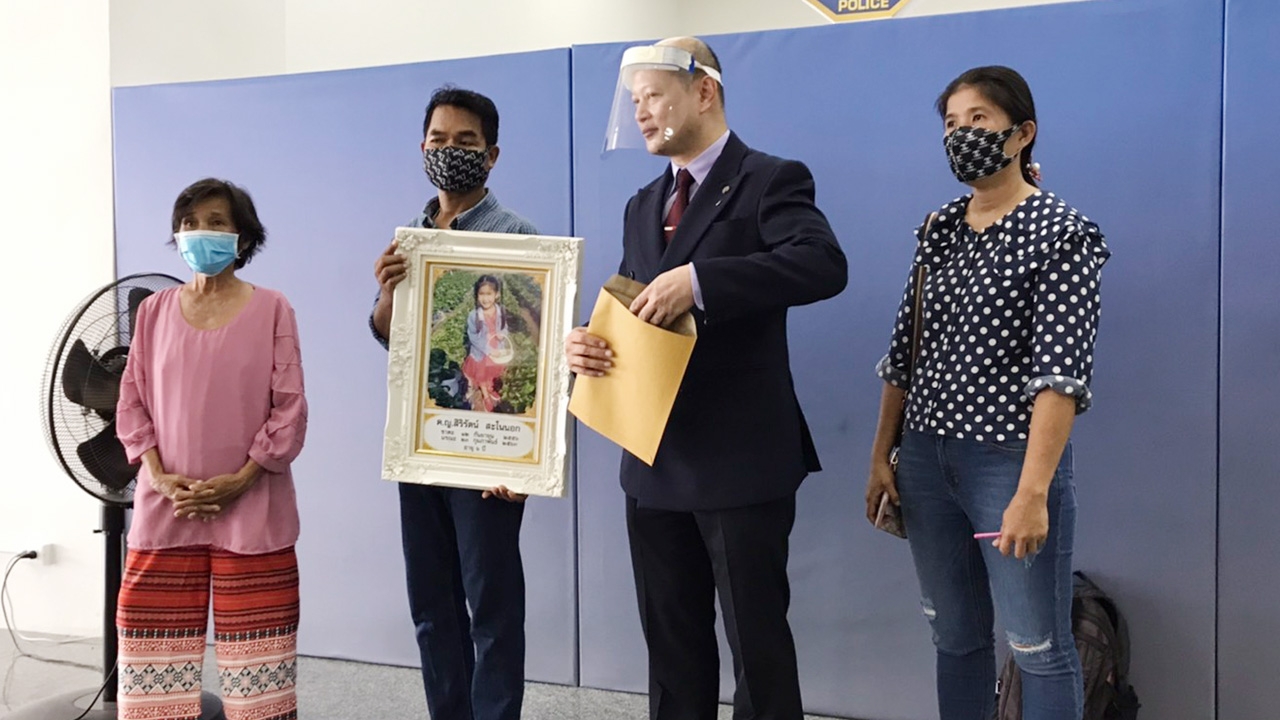 ร้องกองปราบ ตามล่ากระบะตีนผี ชนแล้วหนี “น้องแมงปอ” เด็ก 6 ขวบดับสลด