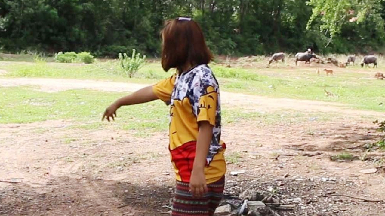 2 เพื่อนรักนัดเคลียร์ปัญหา แต่เรื่องไม่จบเพราะคนที่ 3 เดินเข้ามาตบ