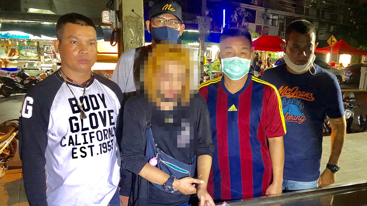 ตำรวจรวบแม่ค้าสบู่ออนไลน์ได้ของกลางเพียบ เหตุรายได้ไม่พอ เลยค้ายาเสพติด