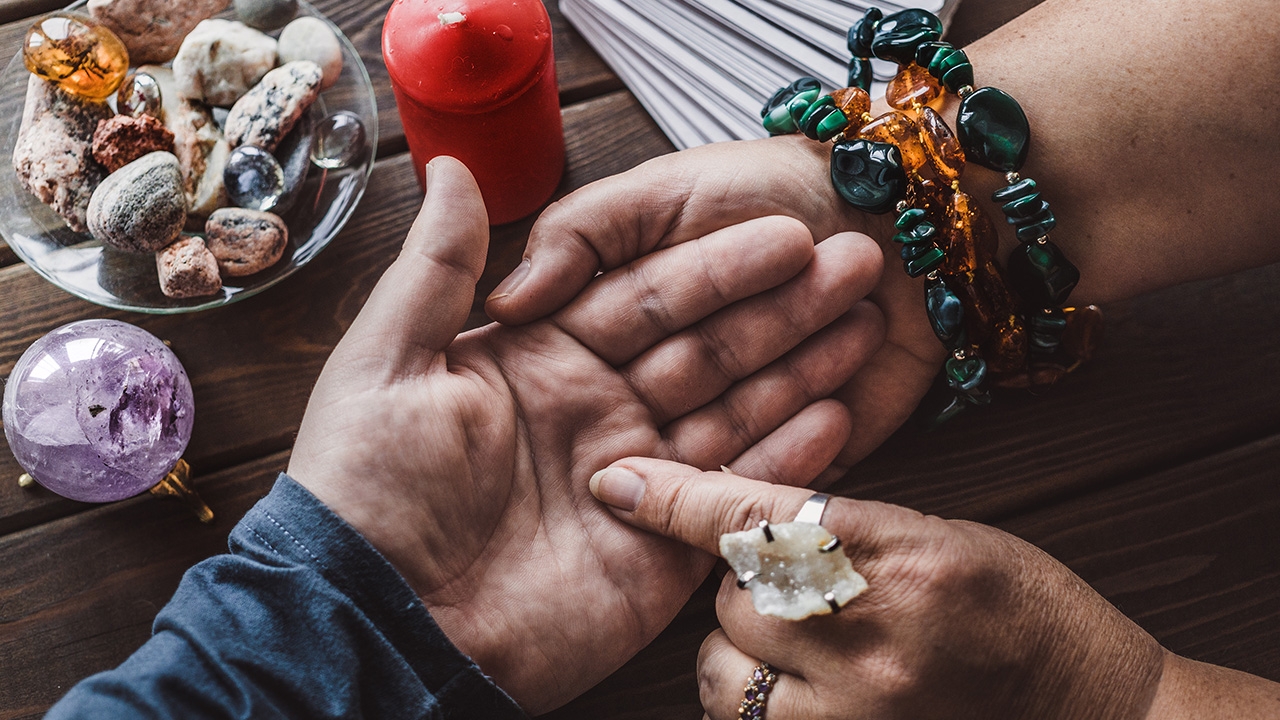 คู่มือดูดวง สำหรับสายมูเพิ่งเข้าวงการ