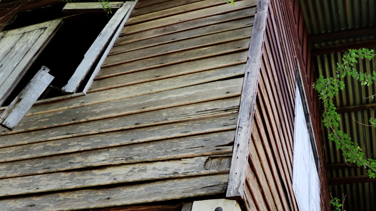 บ้านร้างวิญญาณหลอน 2 แม่ลูกตายไป 10 ปี แต่ยังวนเวียนจูงมือกันเดินรอบรั้ว