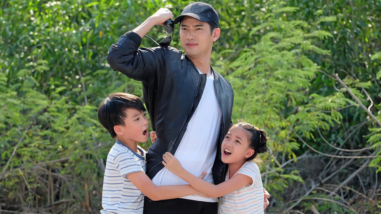 "แชป" เปิดตัวเป็นคุณพ่อฮีโร่ บุกเดี่ยวฝ่าดงเท้าวิ่งหนีระเบิดใน "พ่อหม้ายเลขท้าย 2 ตัว"