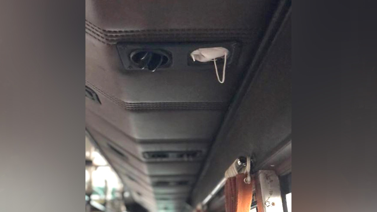 หมอแล็บแพนด้า เตือนอย่าทำ หลังพบคนนำหน้ากากอนามัยยัดช่องแอร์รถเมล์