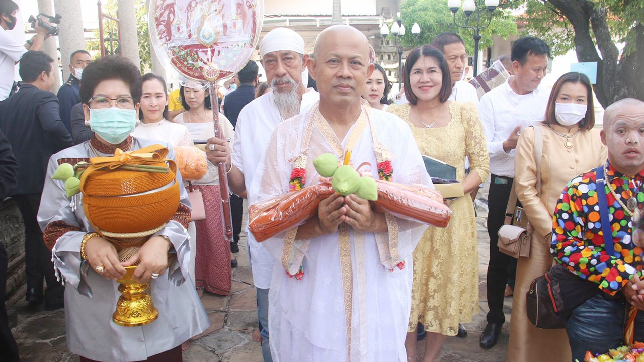 ปธ.กก.มูลนิธิมิราเคิล บวชถวายสมเด็จพระพุทธชินวงศ์ ในพิธีพระราชทานเพลิง