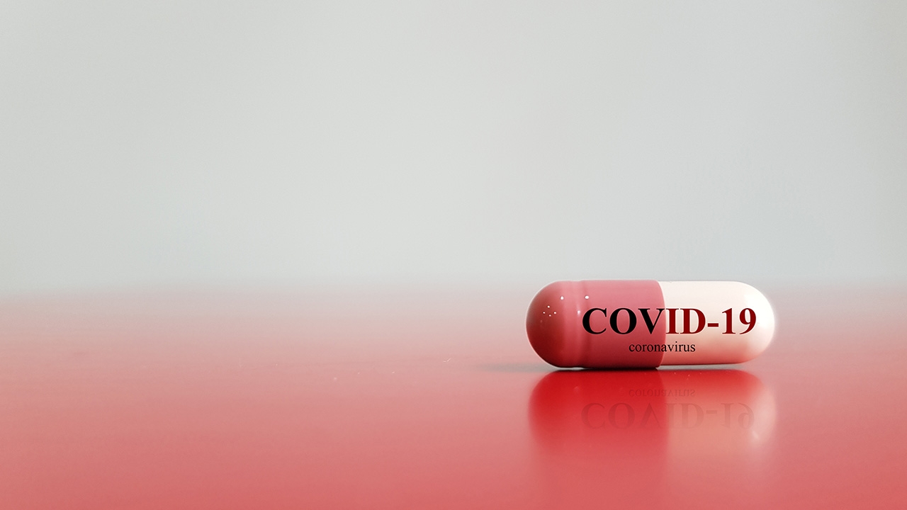 องค์การเภสัชฯ รับยา "ฟาวิพิราเวียร์" รักษาโควิด 40,000 เม็ด จากญี่ปุ่นแล้ว