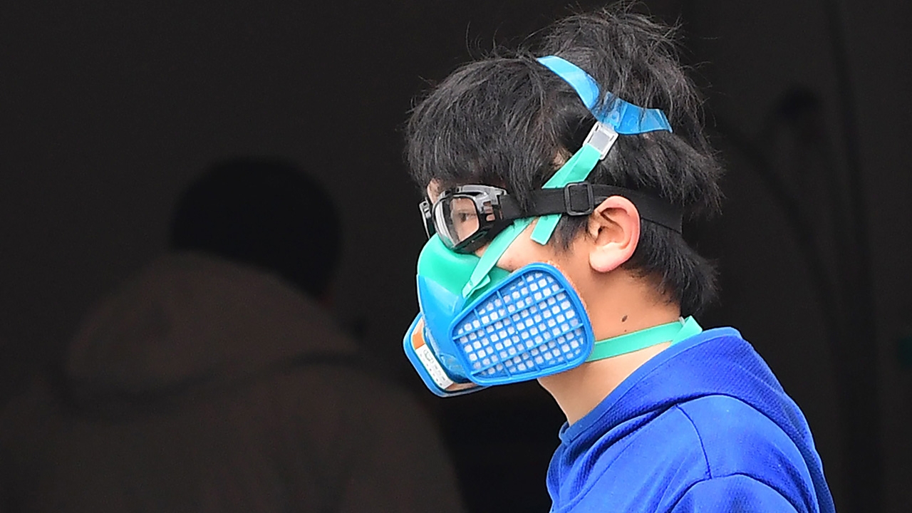 เยาวชนติดโควิด-19 เสียชีวิตรายแรกในสหรัฐฯ ยอดป่วยทะยาน 65,200 ราย