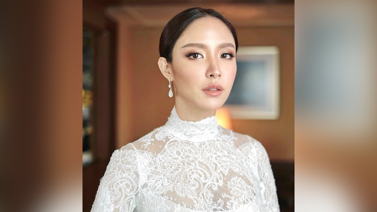 น้ำชา ชีรณัฐ บริจาคเงินบางส่วนจากงานแต่งงานให้ รพ. เพื่อสู้โควิด-19