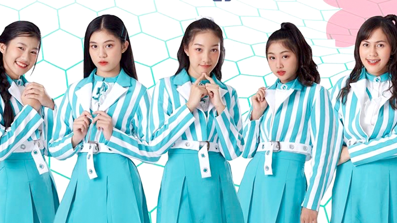 ศิลปินและผู้เกี่ยวข้อง เตรียมกักตัว หลังทราบ แพรวา ณิชาภัทร ติดโควิด-19